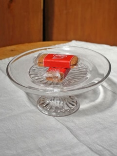 ガラスケーキスタンド