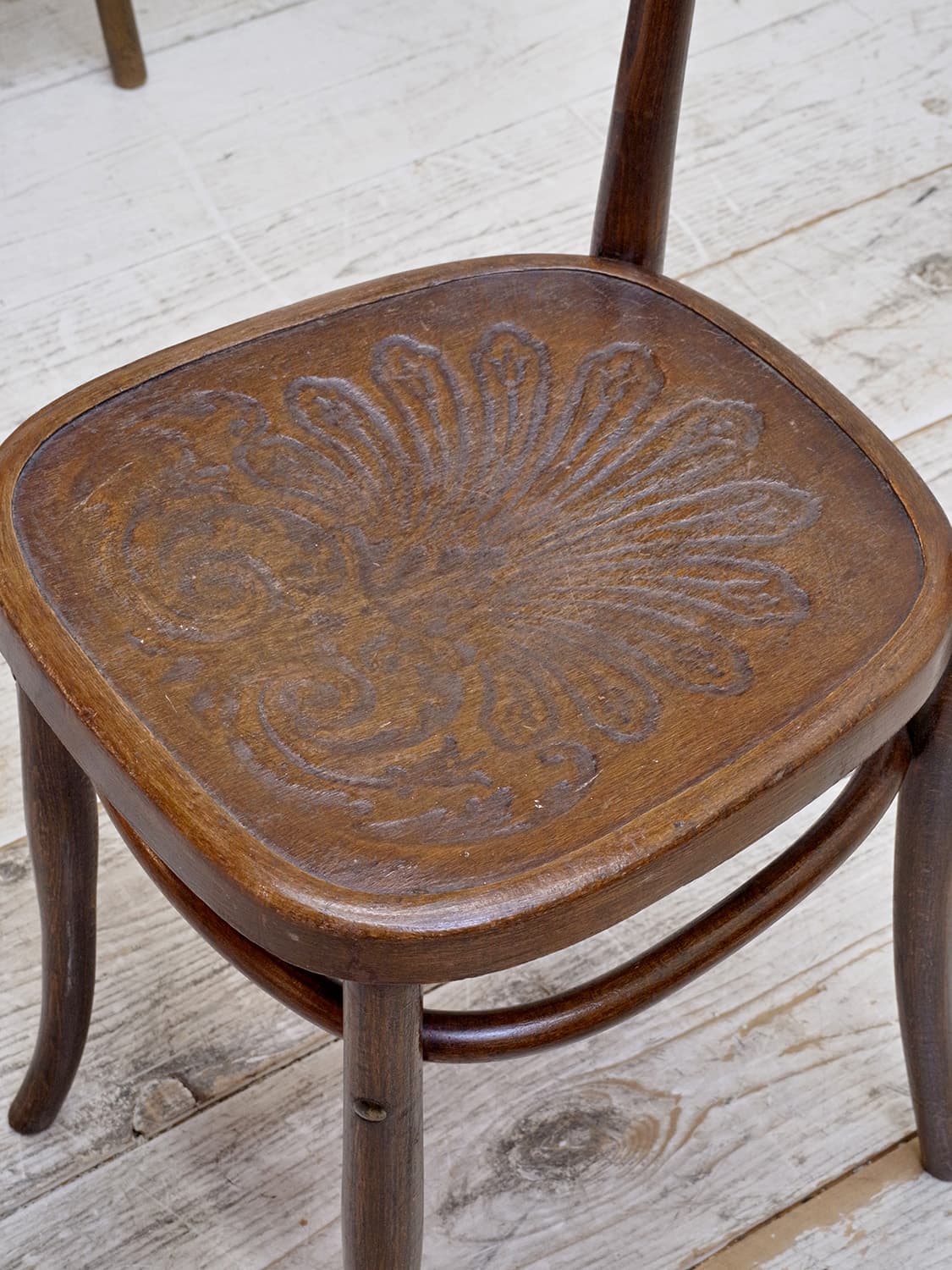 ごま　ザ・ペニーワイズ アンティーク チェア ベントウッドチェア ベントウッドチェアの魅力 | THE PENNY WISE Antique ザ