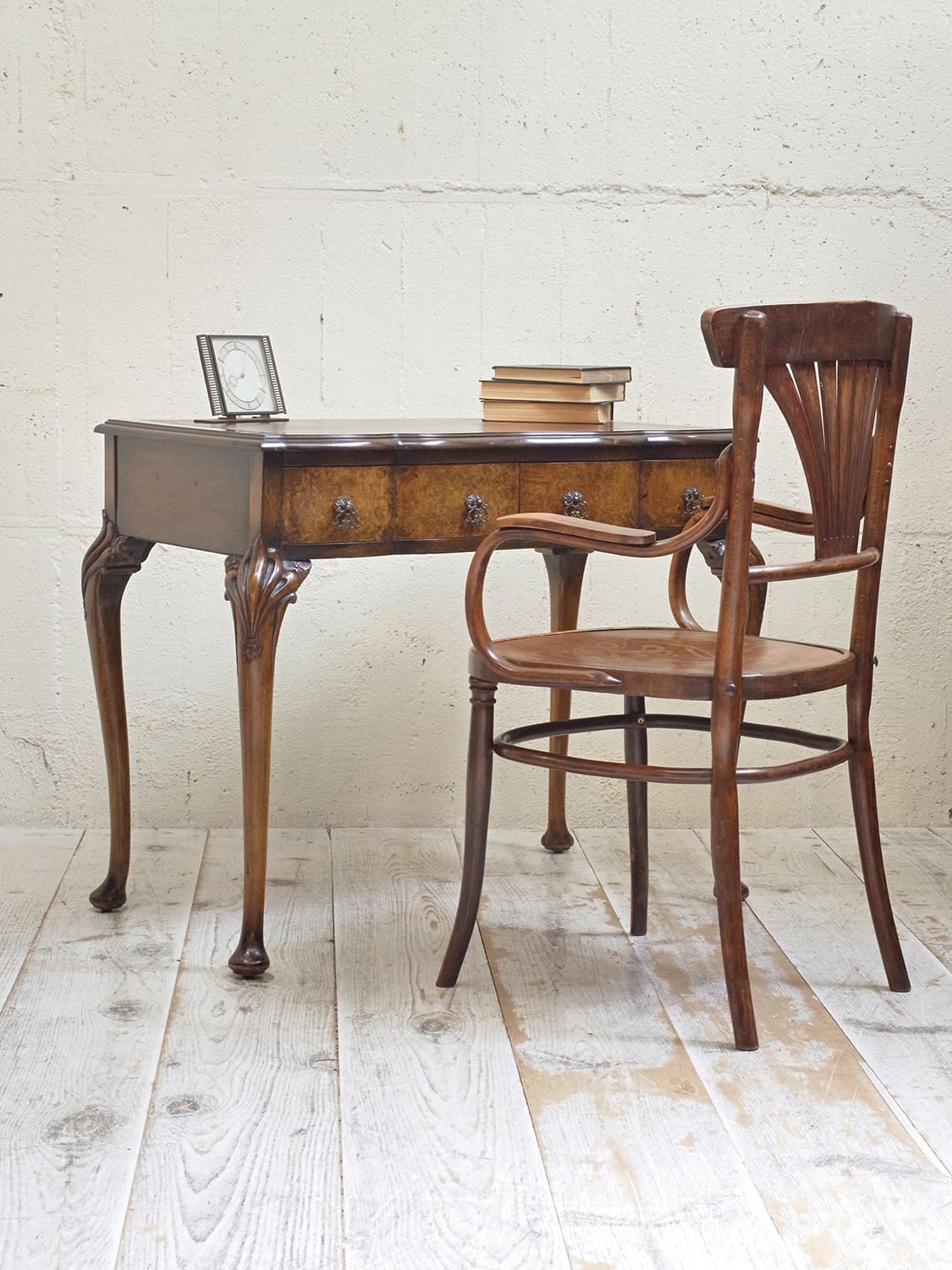 ウォルナットデスク | THE PENNY WISE Antique ザ・ペニーワイズ