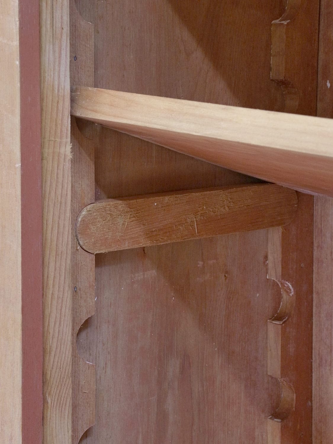 ペニーワイズ パイン材ガラス扉キャビネット ザ・ペニーワイズ / THE PENNY WISE パイン材 ガラスドア ブック