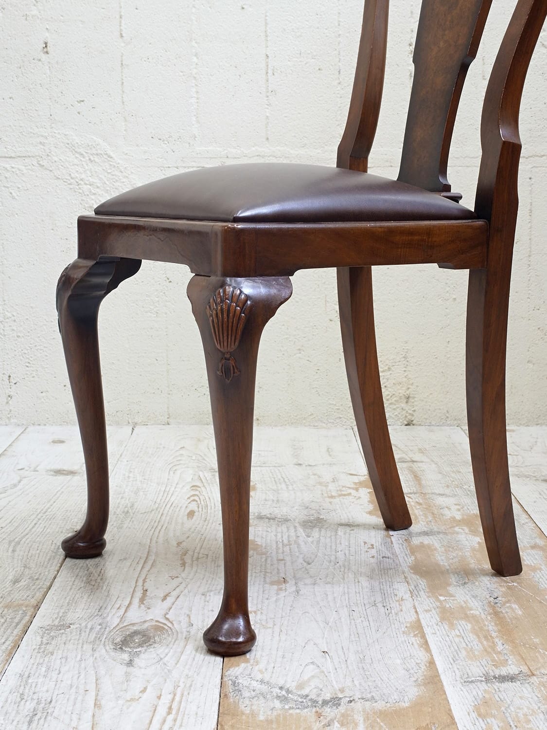 チェアのみ　バーバラバリーデザイン　伐採禁止マホガニー製 チェアバーバラバリーデザイン伐採禁止マホガニー製