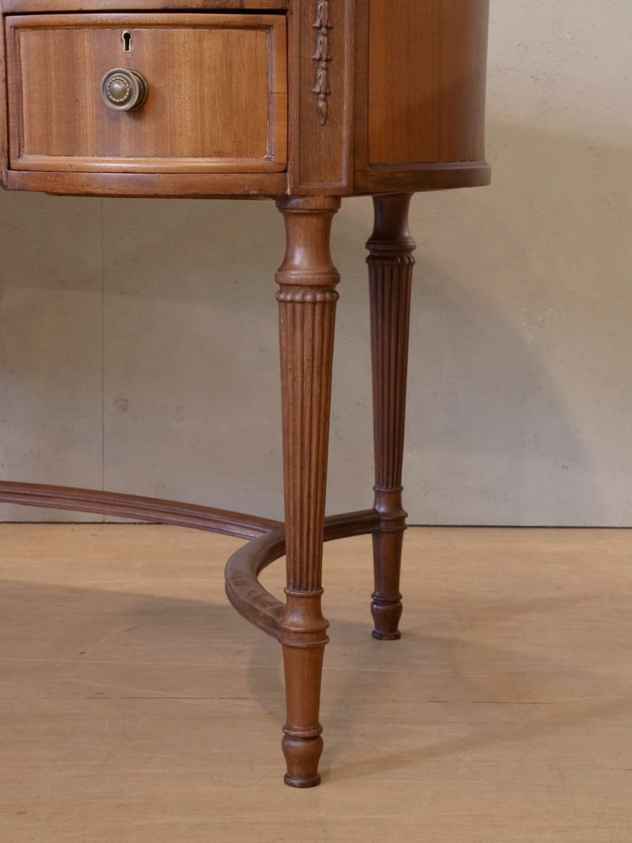 ペニーワイズ　チャイルドデスク 廃盤品】ペニーワイズ □THE PENNY WISE□チャイルドデスク□