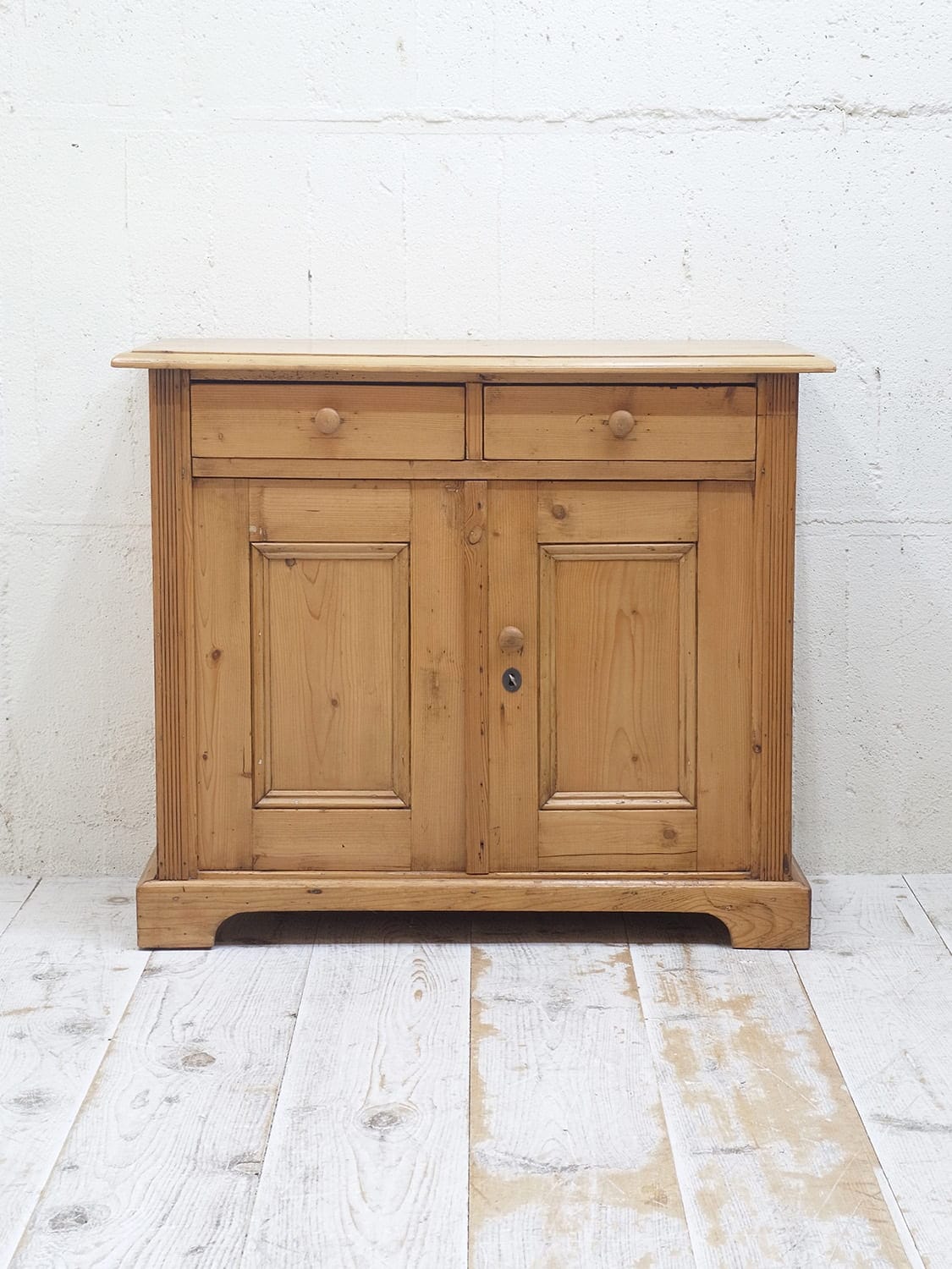 パインサイドボード | THE PENNY WISE Antique ザ・ペニーワイズ